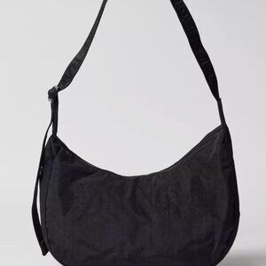 BRAND NEW BLACK BAGGU BAG- MEDIUM CRESCENT SIZE BAG